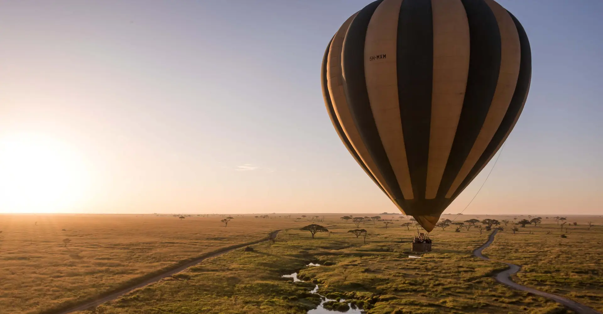 What to Expect on a Hot Air Balloon Safari in Tanzania | Complete Guide 1 balloon safari tanzania
