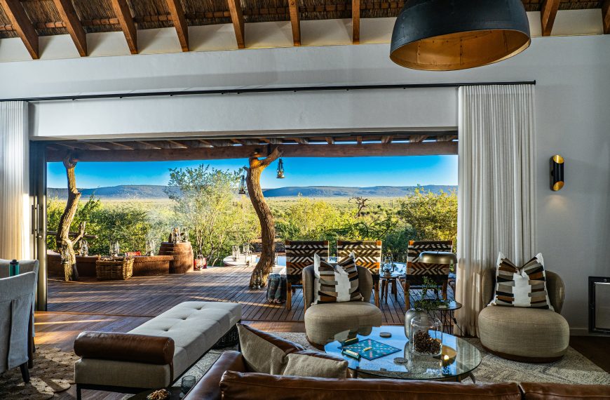 Luxury safari lodge