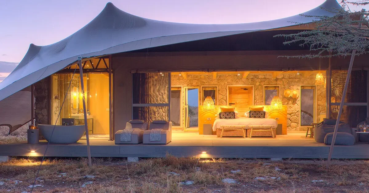 Luxury safari lodge overlooking Serengeti