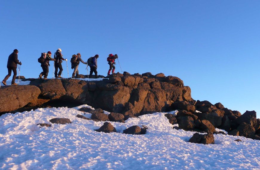 Lemosho Route vs Machame Route | Best Kilimanjaro Route Comparison Guide 2 lemosho Route climbers